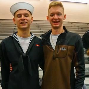 Meet your Posher, Christopher